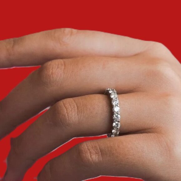 Lab Diamond 2.5 Carat Total  eternity ring - Picture 3 of 4